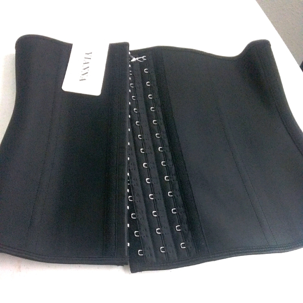 Yianna corset new with tags medium